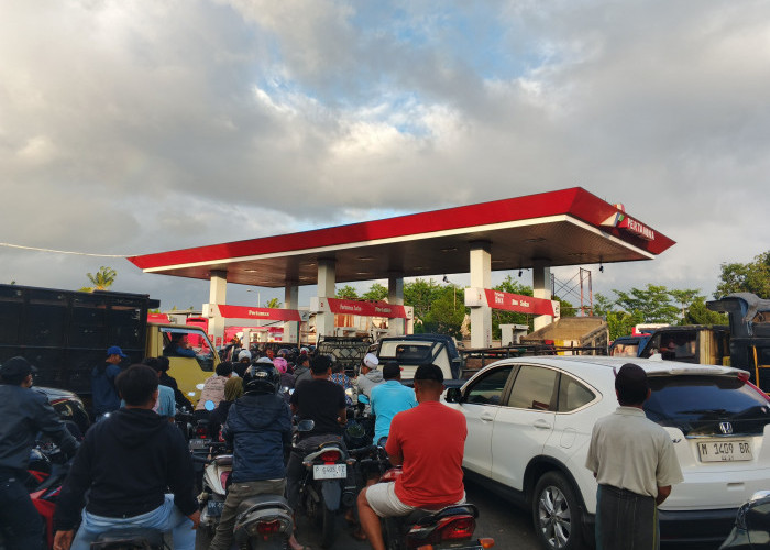 Stok BBM di Jember Bervariasi, Beberapa SPBU Kosong, Lainnya Terisi Penuh