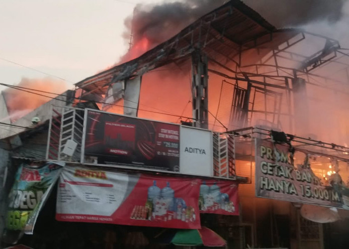 Kebakaran Percetakan di Kedinding Lor Surabaya, Kerugian Ditaksir Rp500 Juta