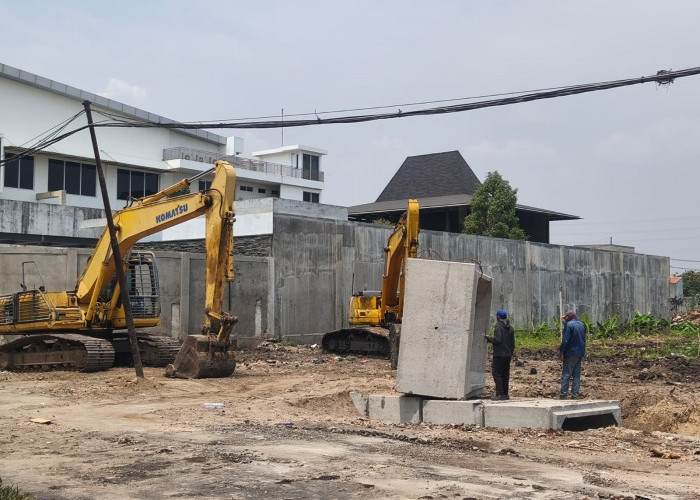 Permudah Akses ke Unair Kampus C, Proyek Jalan Tembusan Dharmahusada Surabaya Mulai Digarap