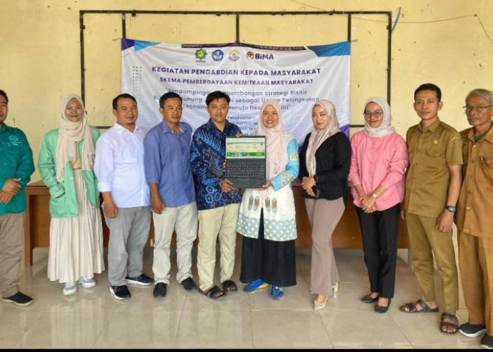Tim PkM UNUGIRI Bojonegoro Dampingi Pembuatan Sistem Informasi Akuntansi dan Website BUMDes Gunung Jaya Mori