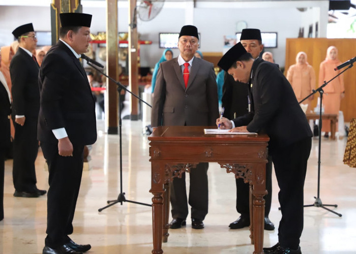 21 Pejabat Eselon II Tulungagung Dirombak, Ahmad Baharudin Minta Langsung Gas Kerja