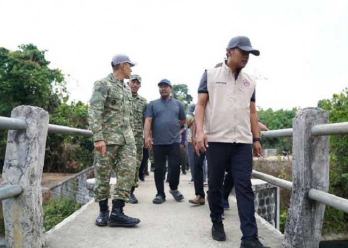 Antisipasi Kebutuhan Irigasi, Bupati Bangkalan dan Dandim Kompak Tinjau Potensi Sumber Air Pamorah