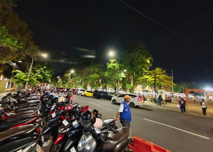 Kemeriahan Surabaya Fashion Festival 2026 di Balai Kota Diserbu Warga