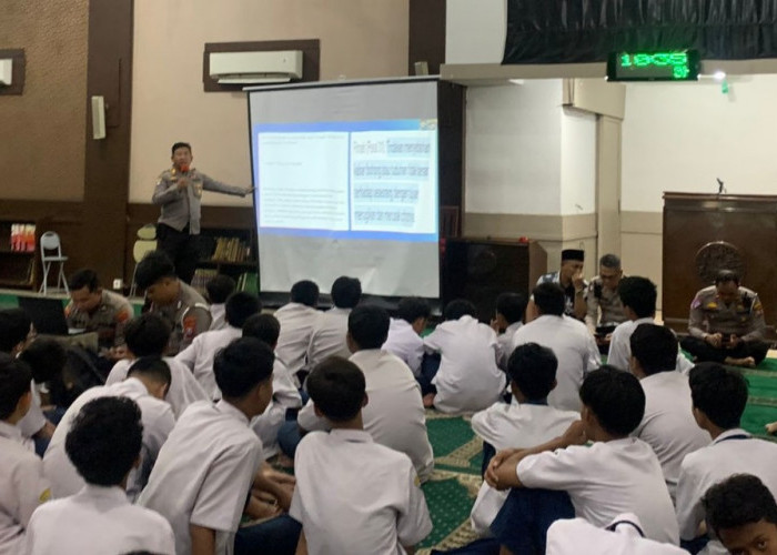 Polres Tanjung Perak Gelar Penyuluhan Kenakalan Remaja, Kamtibcarlantas dan Bahaya Lahgun Narkoba Kepada Ribua