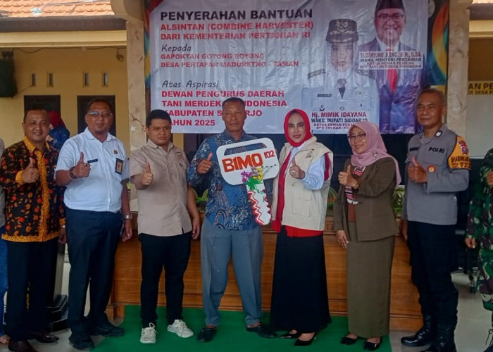 Gapoktan Desa Pertapan Maduretno Dapat Batuan Alat Panen Alsintan