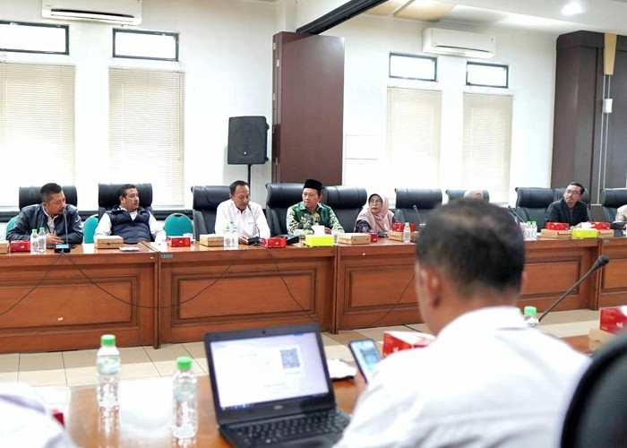 Proyek Listrik Lereng Bromo Pasuruan Terganjal Izin Hutan Lindung, Akibatkan Desa Sedaeng 13 Tahun Gelap
