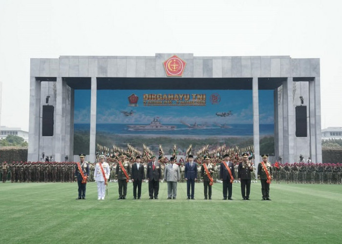 HUT ke-81 TNI, Prabowo Tegaskan Pemerintah Terus Tingkatkan Kesejahteraan Prajurit