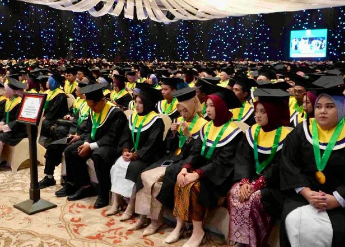 Wisuda Unusa Jadi Ajang Perayaan Keberagaman dan Ilmu Lintas Usia