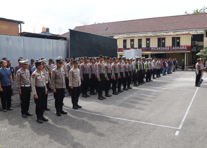 Polres Pelabuhan Tanjung Perak Siaga Amankan Pelantikan Presiden 2024