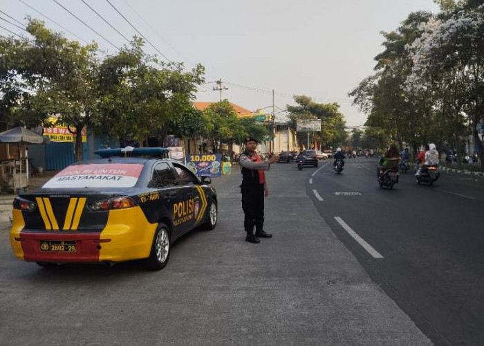 Polsek Benowo Tingkatkan Pelayanan dan Keamanan di Simpang Tiga Kendung