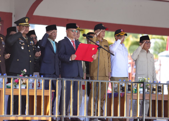 Menko PMK hingga Kepala BNPB Peringati HUT ke-81 RI di Lokasi Bencana, Komitmen Percepat Pemulihan