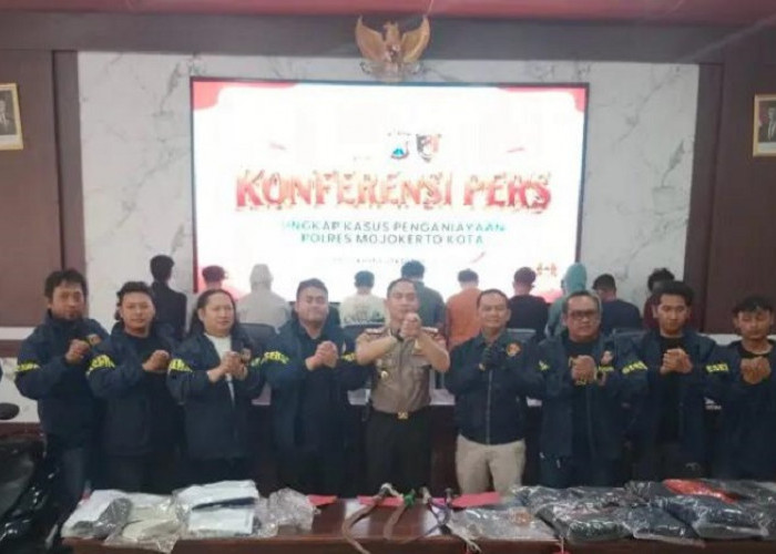 Konvoi Bersenjata Serang Angkringan di Mojokerto, 3 Orang Jadi Tersangka