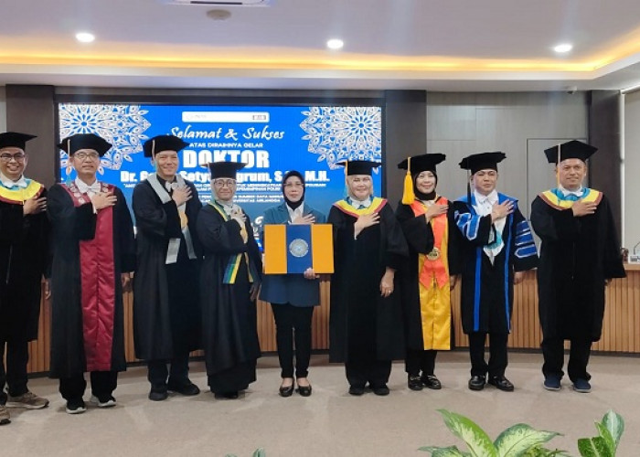 Kombespol Ganis Setyaningrum Raih Doktor Cumlaude Unair,  Tegaskan Peran Strategis Polwan