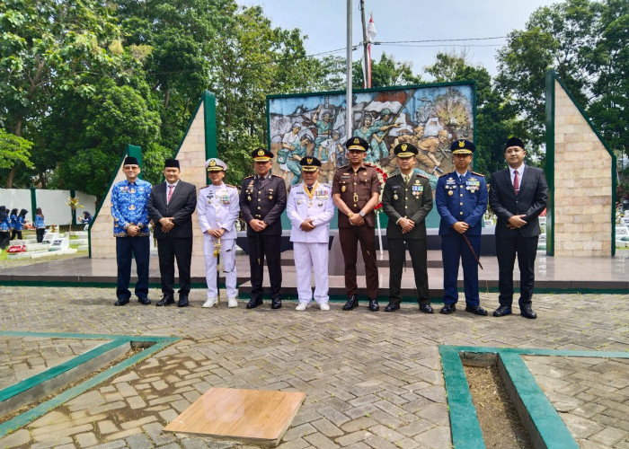 Bupati Malang Pimpin Upacara Peringatan Hari Pahlawan 2025