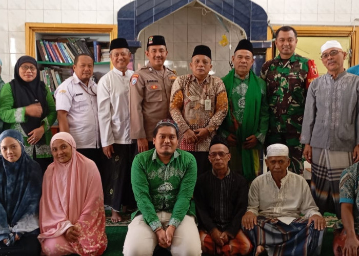 Polsek Gayungan Gelar Dhurling di Masjid Bhaitul Salam, Ajak Warga Tingkatkan Kewaspadaan