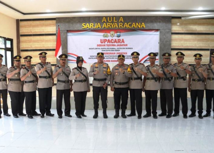 AKBP Febri Pimpin Sertijab 4 PJU Polres Bangkalan