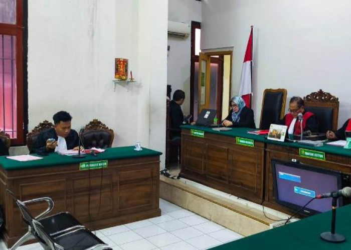 Lompati Pagar, 2 Pria Tertangkap Basah Curi Senapan Angin
