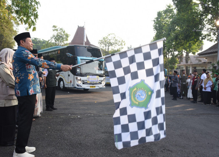 Antrean Haji Sidoarjo Terpanjang di Jawa Timur, Tiap Hari 40 Orang Daftar Reguler