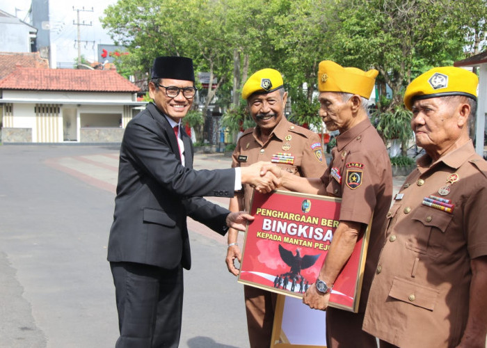 Pemkab Tulungagung Peringati Hari Kesaktian Pancasila, Mantan Pejuang Terima Penghargaan