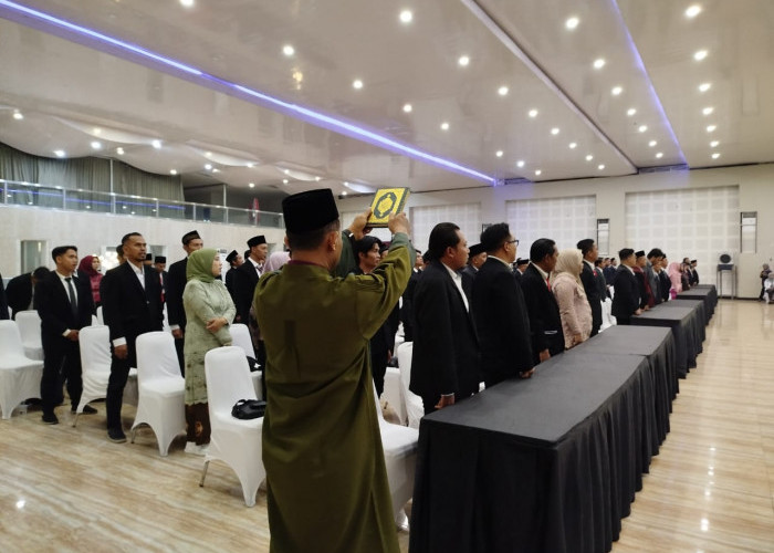 KPU Jember Lantik 155 Anggota PPK, Pemkab Targetkan 80 Persen Kehadiran Pemilih
