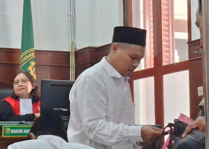 Ironis, Anak Oknum Polisi di Surabaya Didakwa Edarkan Sabu Seberat 72 Gram