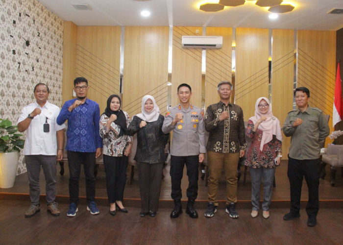 Perkuat Sinergi Jaga Demokrasi, AKBP Anggi Saputra Ibrahim Terima Kunjungan KPU Kota Kediri