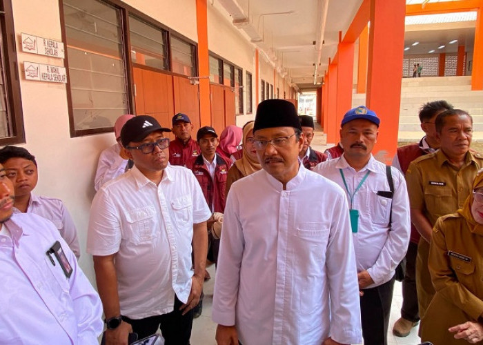 Mensos Gus Ipul Sambangi SRT 1 Gresik, Siswa SD Jadi Perhatian Utama