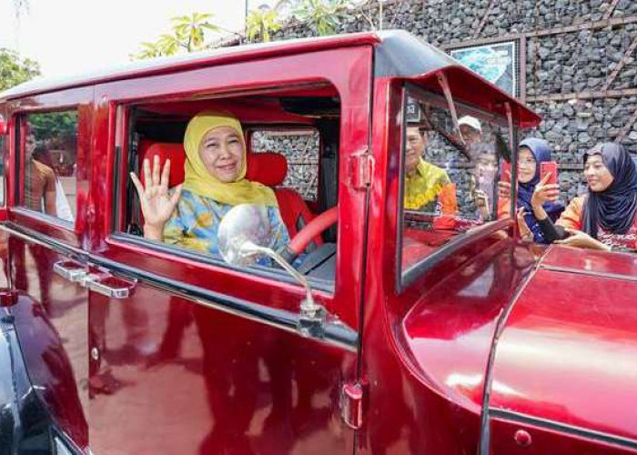 Khofifah Apresiasi Keunggulan Industri Otomotif Handmade yang Hasilkan Karya Bernilai Tinggi