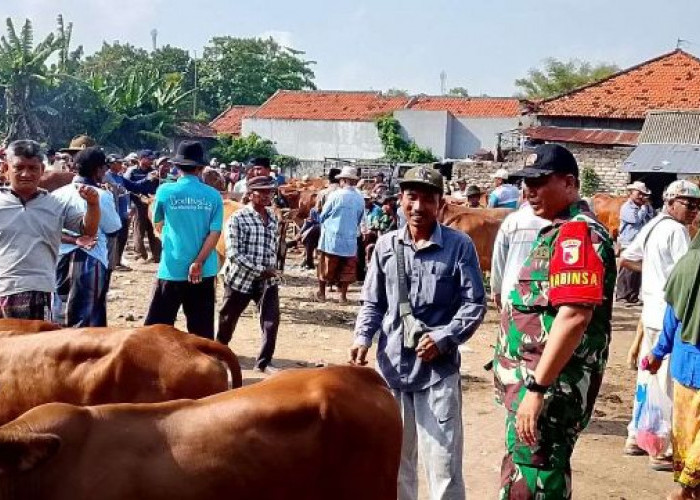 Hari Pasaran Tiba, Polsek Arosbaya Perketat Pengamanan Pasar Ternak dan Palawija