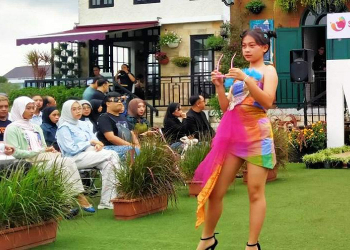 Dekranasda Kota Malang Ramaikan Malang Fashion Runway