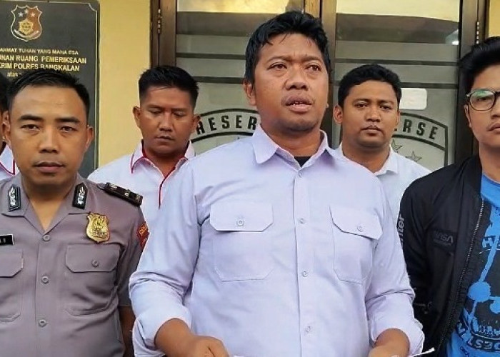 Satreskrim Polres Bangkalan Bongkar Arisan Online Bodong di Desa Keleyan, Kerugian Korban Capai Rp 6 Milliar