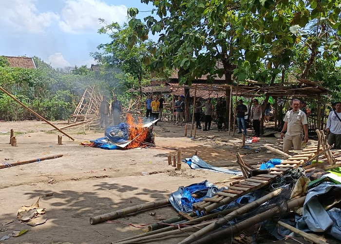 Polres Magetan Bongkar Arena Judi Sabung Ayam di Desa Setren, TNI-Polri Tindak Tegas Perjudian