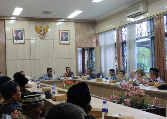 Puluhan Tahun Menanti Kepastian, Warga Desa Suci dan Pakis Geruduk DPRD Jember Tuntut Hak Tanah Ketajek