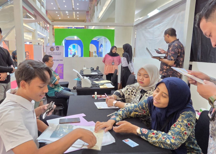 Hari Terakhir, Booth Imigrasi Pameran Umrah Dipadati Pemohon