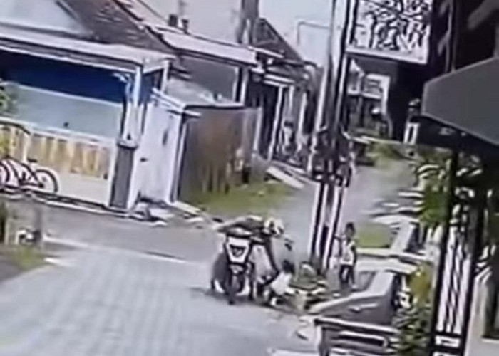 Terekam CCTV, Jambret Perhiasan Kalung Anak Kecil di Menganti Dibekuk Warga Kedamean