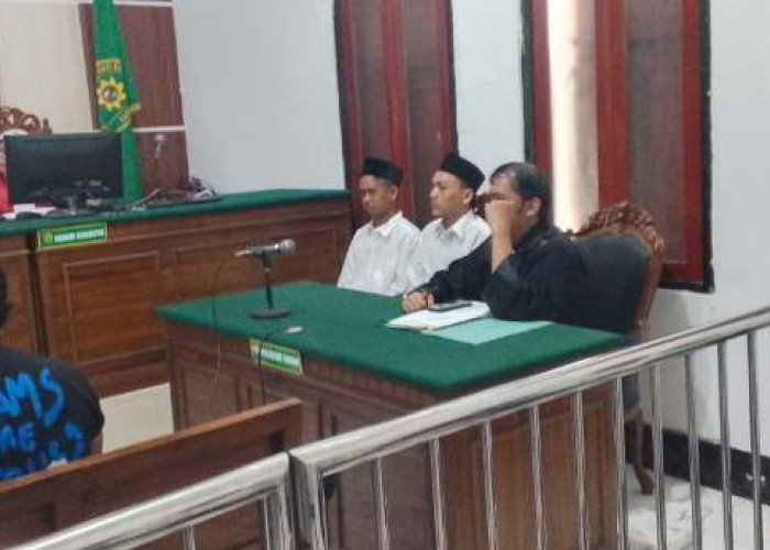 Komplotan Pembuat Surat Dokter Palsu Diadili Hakim PN Surabaya