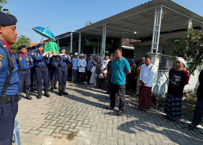 Tersengat Listrik, Danru Damkar Kandangan Surabaya  Gugur saat Bertugas