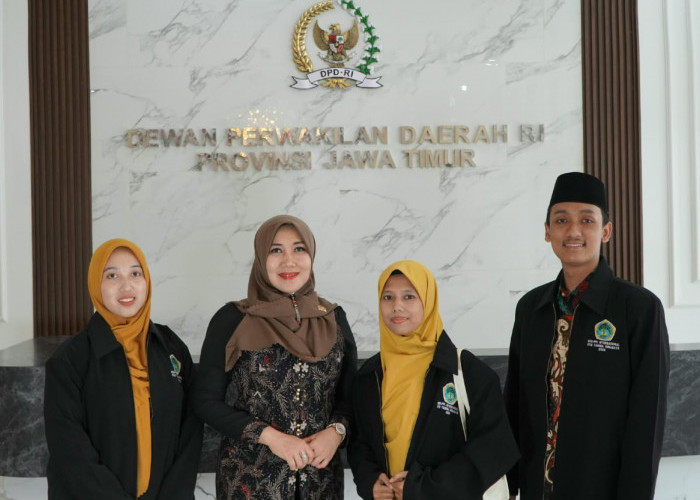 Langkahkan Kaki ke Jeddah, Tiga Mahasiswi STAI Taruna Surabaya Tuai Apresiasi Senator Lia