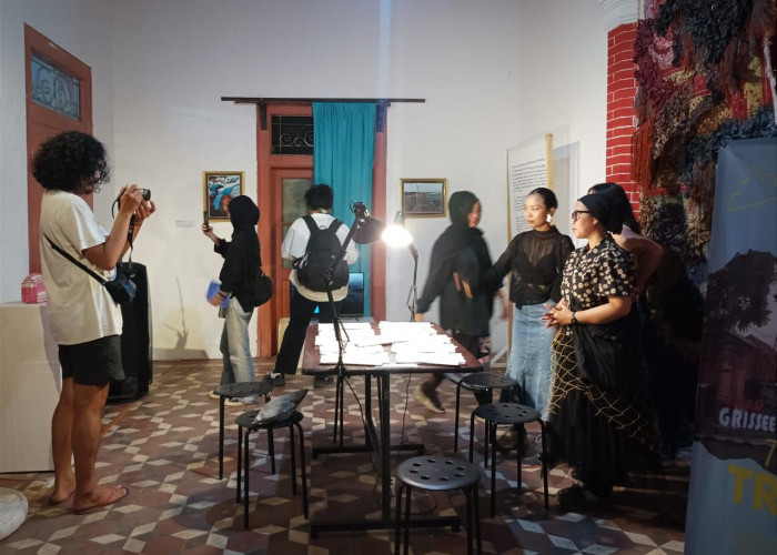 Angkat Isu Pesisir, Puluhan Seniman Muda Pamerkan Karya di Kawasan Heritage Gresik