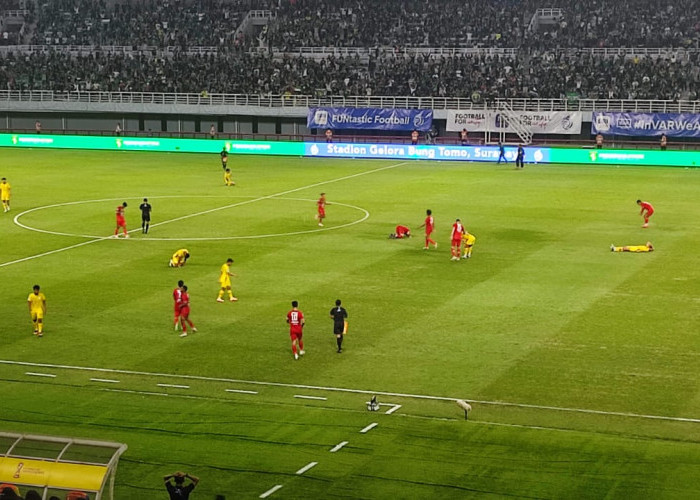 Menang 2-1 atas Barito Putera, Rashid Bawa Persebaya ke Puncak Klasemen Sementara