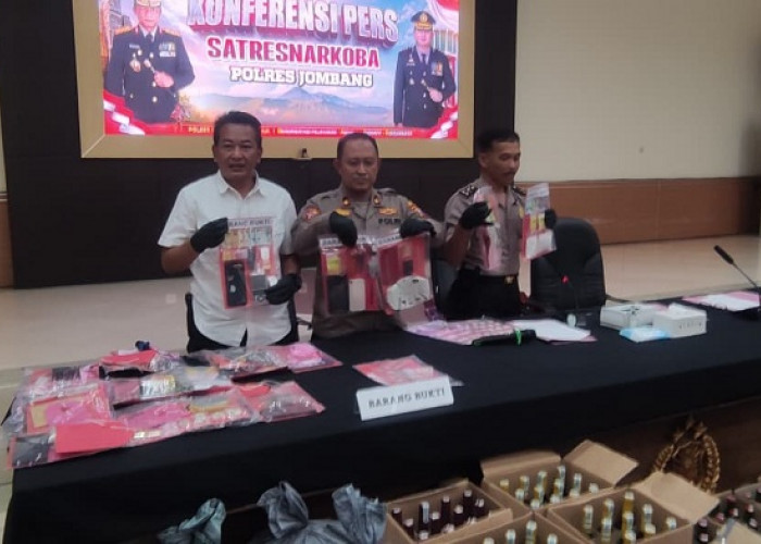 Polres Jombang Ungkap 80 Kasus Narkoba, Sita 522 Gram Sabu dan 73 Ribu Pil Dobel L