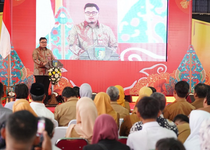 Bupati Kediri Tinjau MPLS Sekolah Rakyat, Siap Kawal Program Pendidikan Anak Miskin Ekstrem