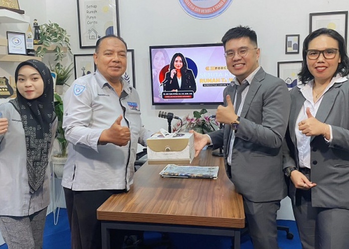 Grand Whiz Hotel Praxis Surabaya Beri Kejutan Spesial di HUT Ke-8 Memorandum.co.id