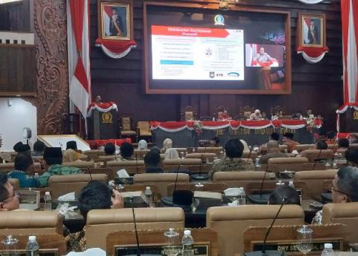 DPRD Jatim Tandatangani Pakta Integritas Anti Korupsi di Hadapan KPK