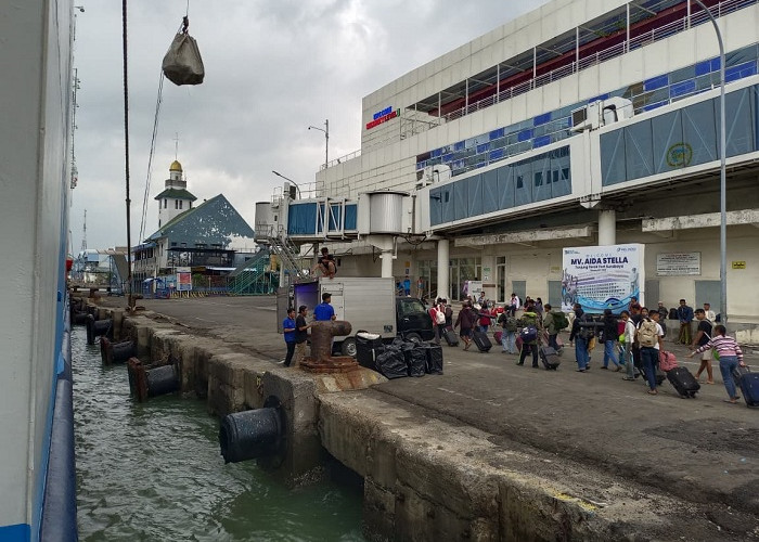 Puncak Arus Balik Lebaran 2026 Capai 13 Ribu Penumpang, Pelabuhan Tanjung Perak Naik 28,57 Persen