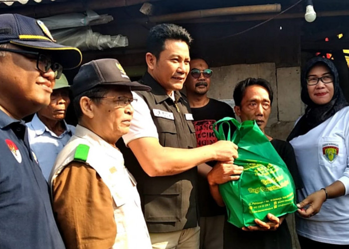 Warga Desa Terungwetan Krian Dapat Bantuan Bedah Rumah 