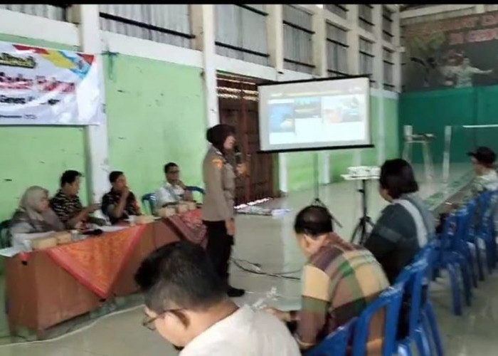 Tingkatkan Kesadaran Hukum di Masyarakat, Polsek Geneng Gencar Sosialisasikan Kadarkum