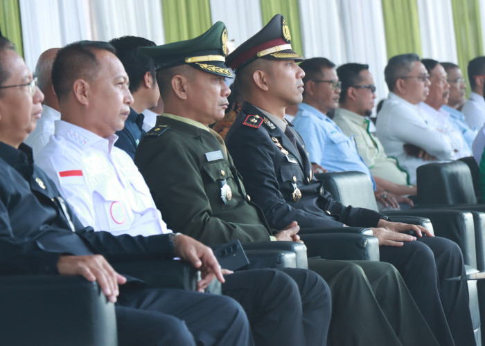 Bentuk Sinergitas, Wakapolres Gresik Hadiri Upacara Harhubnas 2025 di Dermaga 180