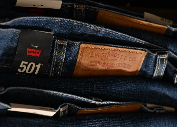 Bikin Penasaran, Ini 5 Fakta Menarik Celana Jeans Levis yang Terkenal Hingga Sekarang