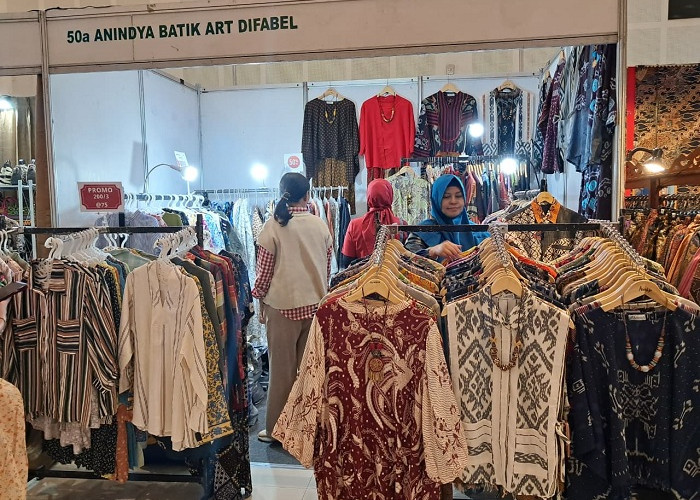 Anindya Batik Tampil di Batik Fair Surabaya, Berdayakan Pekerja Difabel